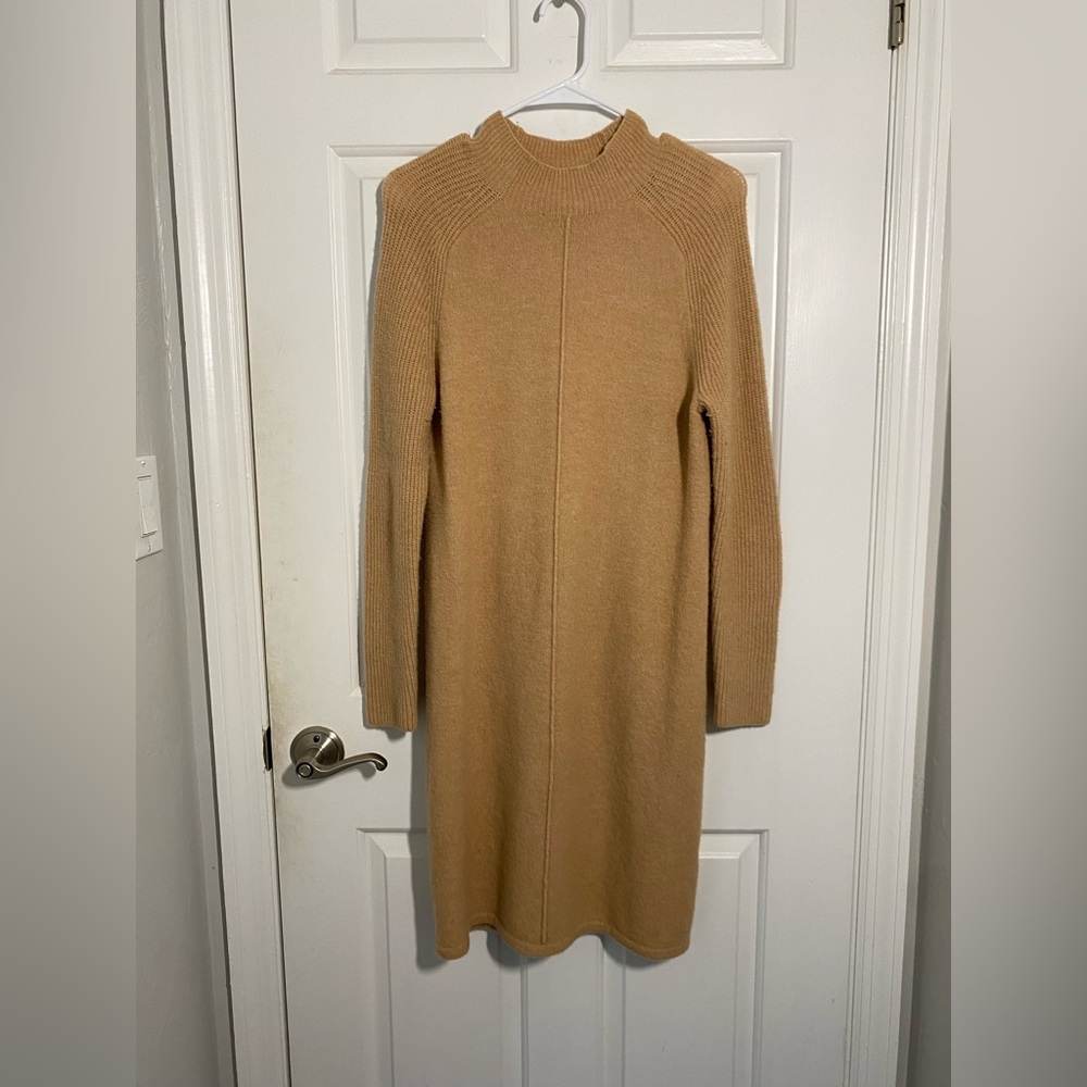 Banana Republic Camel Long Sleeve Dress